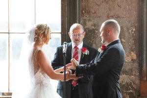 the unbreakable vow ring exchange wedding photography in circleville ohio