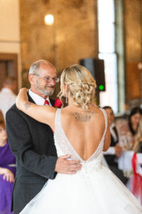 bride and father first dance wedding photography in circleville ohio
