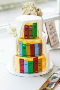 library book wedding cake