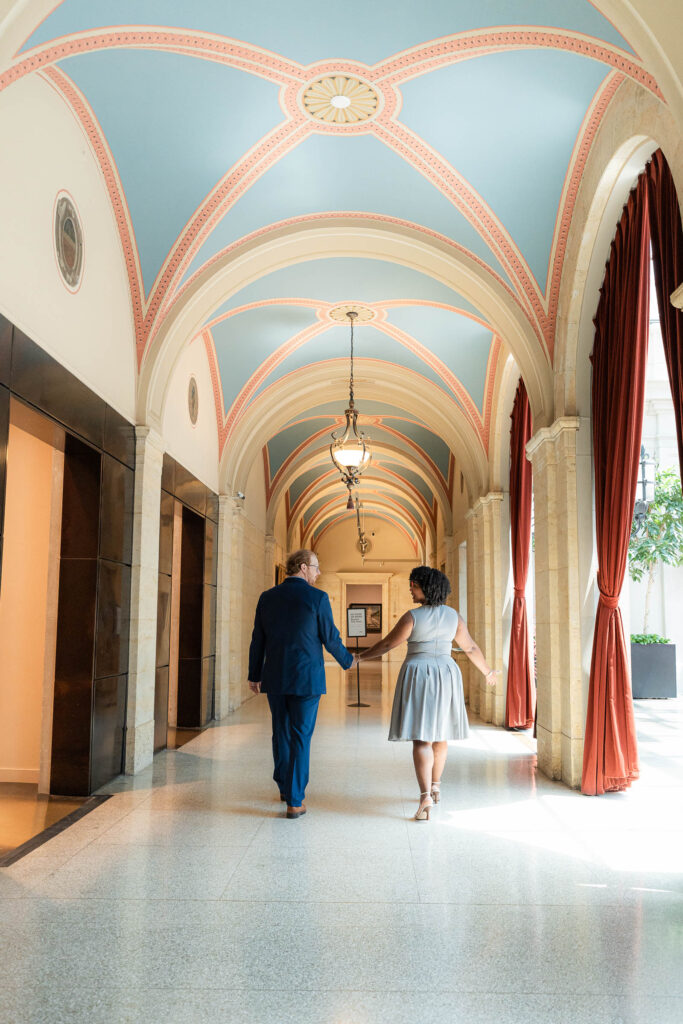 walking down the hallway at columbus museum of art by sam and grace photography